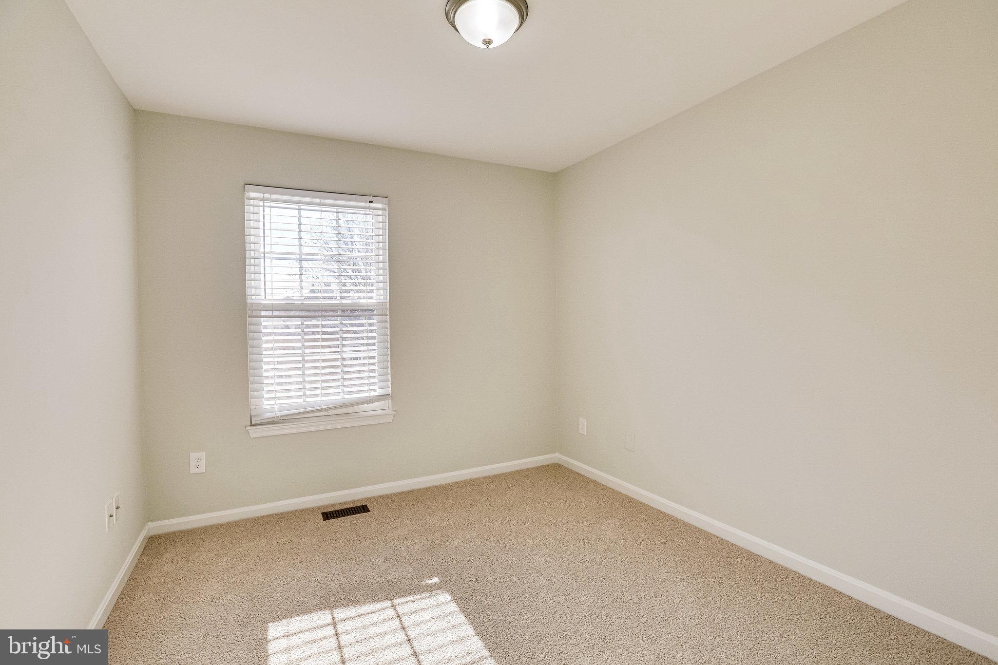 3 Dawn View Court Silver Spring, MD 20904 - Photo 39 of 68 Bedroom 1