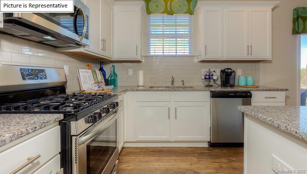 4909 Traynor Road Charlotte, NC 28216 - Photo 17 of 38 Gallery Image 17