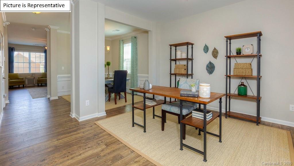 4909 Traynor Road Charlotte, NC 28216 - Photo 5 of 38 Gallery Image 5