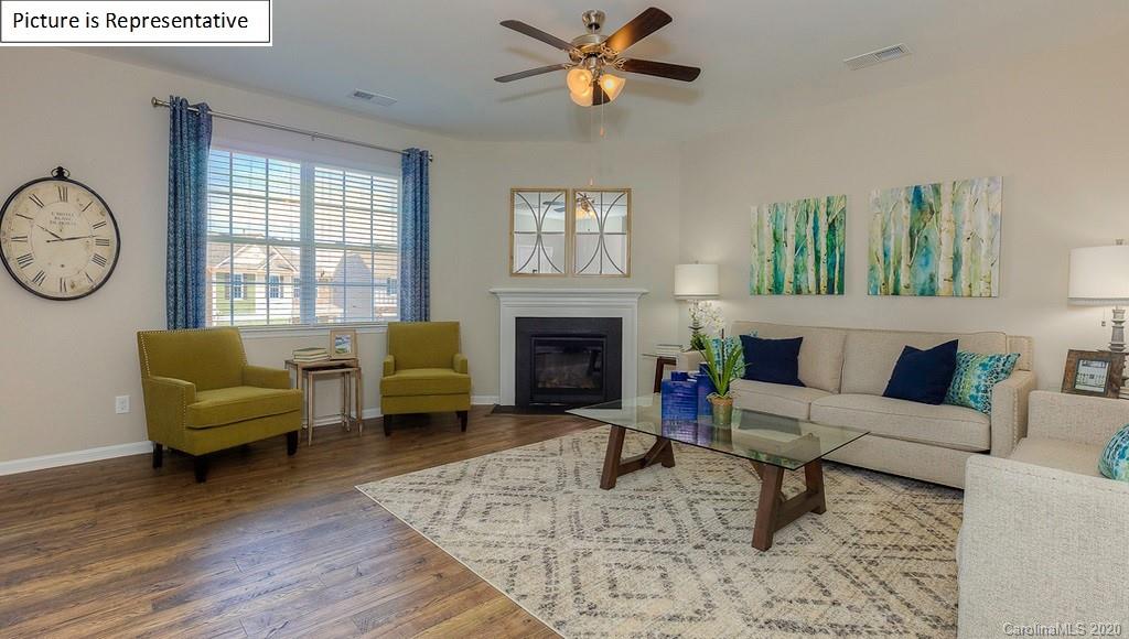 4909 Traynor Road Charlotte, NC 28216 - Photo 9 of 38 Gallery Image 9