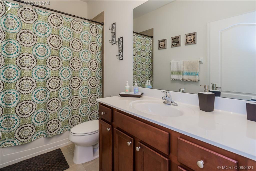 9499 Southwest Merlin Court Stuart, FL 34997 - Photo 29 of 36 Gallery Image 29