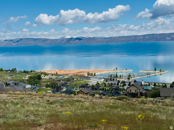 $300,000 | 560 North Elks Ridge Road, Unit 47, Garden City, UT 84028