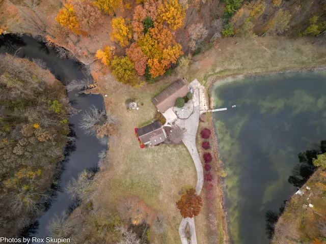 $499,000 | 3733 South Brenlor Drive, Hesperia, MI 49421