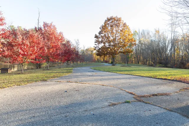 $499,000 | 3733 South Brenlor Drive, Hesperia, MI 49421