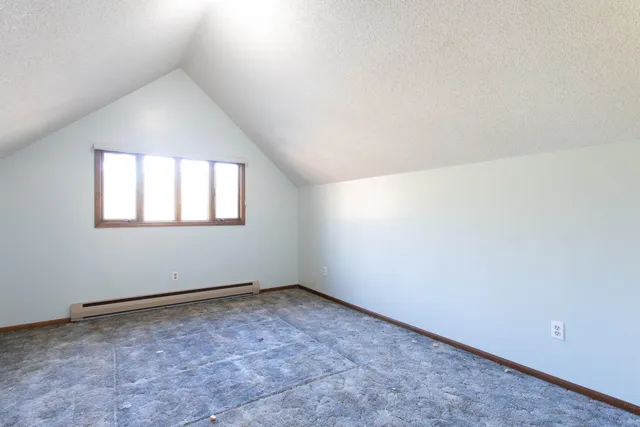 $499,000 | 3733 South Brenlor Drive, Hesperia, MI 49421