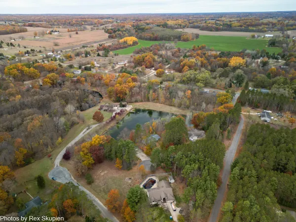 $450,000 | 3733 South Brenlor Drive, Hesperia, MI 49421