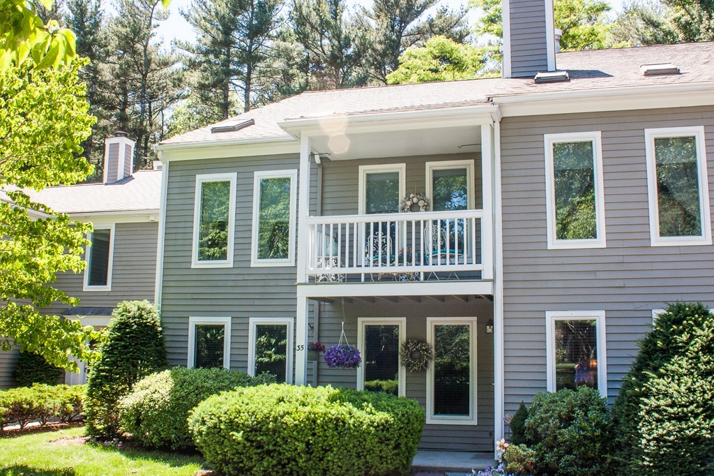 35 Bay Farm Road, Unit 35 Duxbury, MA 02332 - Photo 1 of 14 Gallery Image 1