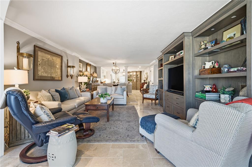 5880 Midnight Pass Road, Unit 302 Sarasota, FL 34242 - Photo 23 of 97