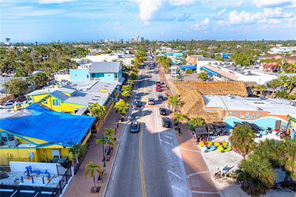 5880 Midnight Pass Road, Unit 302 Sarasota, FL 34242 - Photo 81 of 97 a view of a city