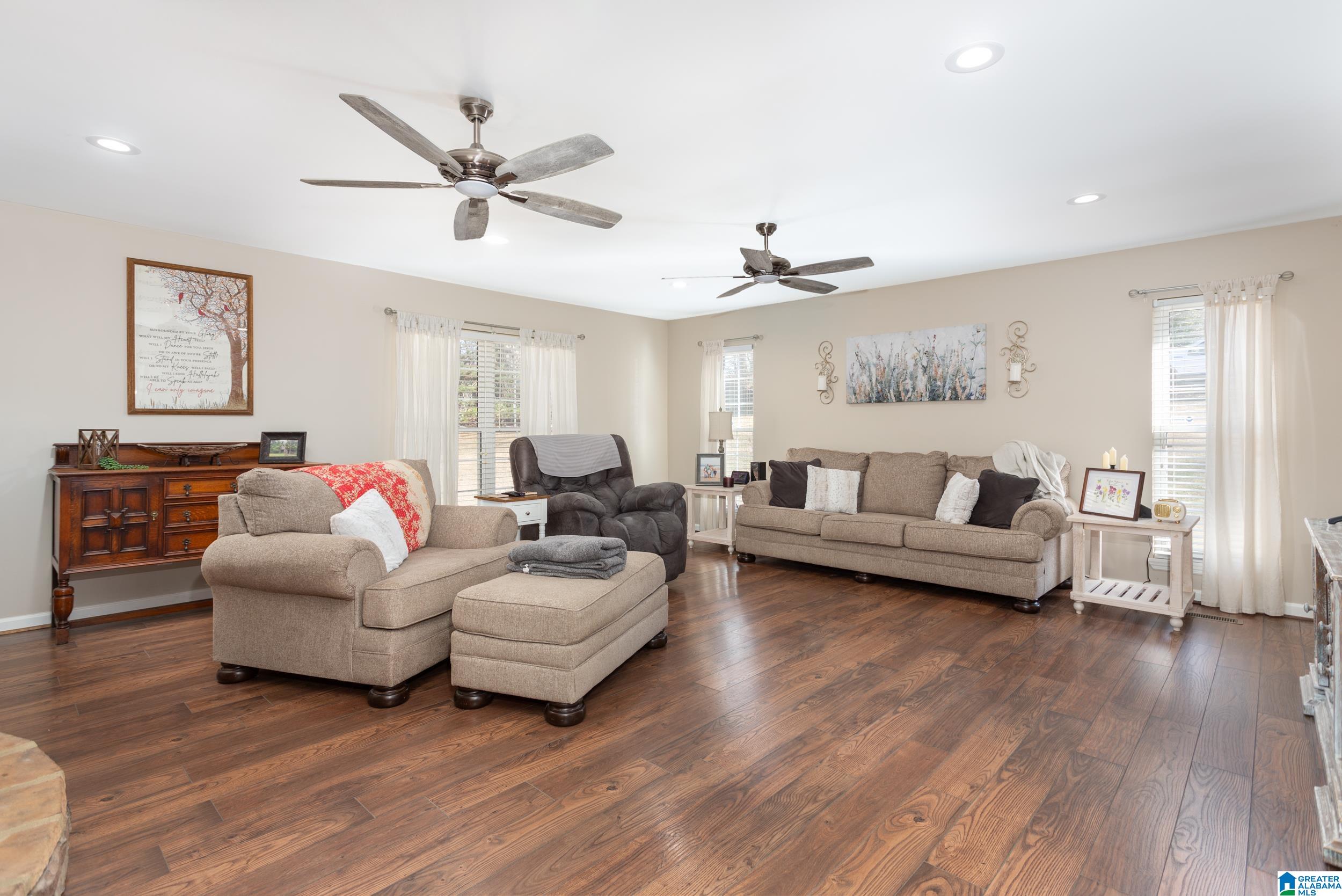 188 Pine Street Munford, AL 36268 - Photo 8 of 38