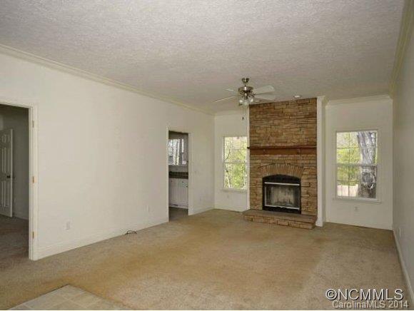 282 Incinerator Road Clyde, NC 28721 - Photo 4 of 14
