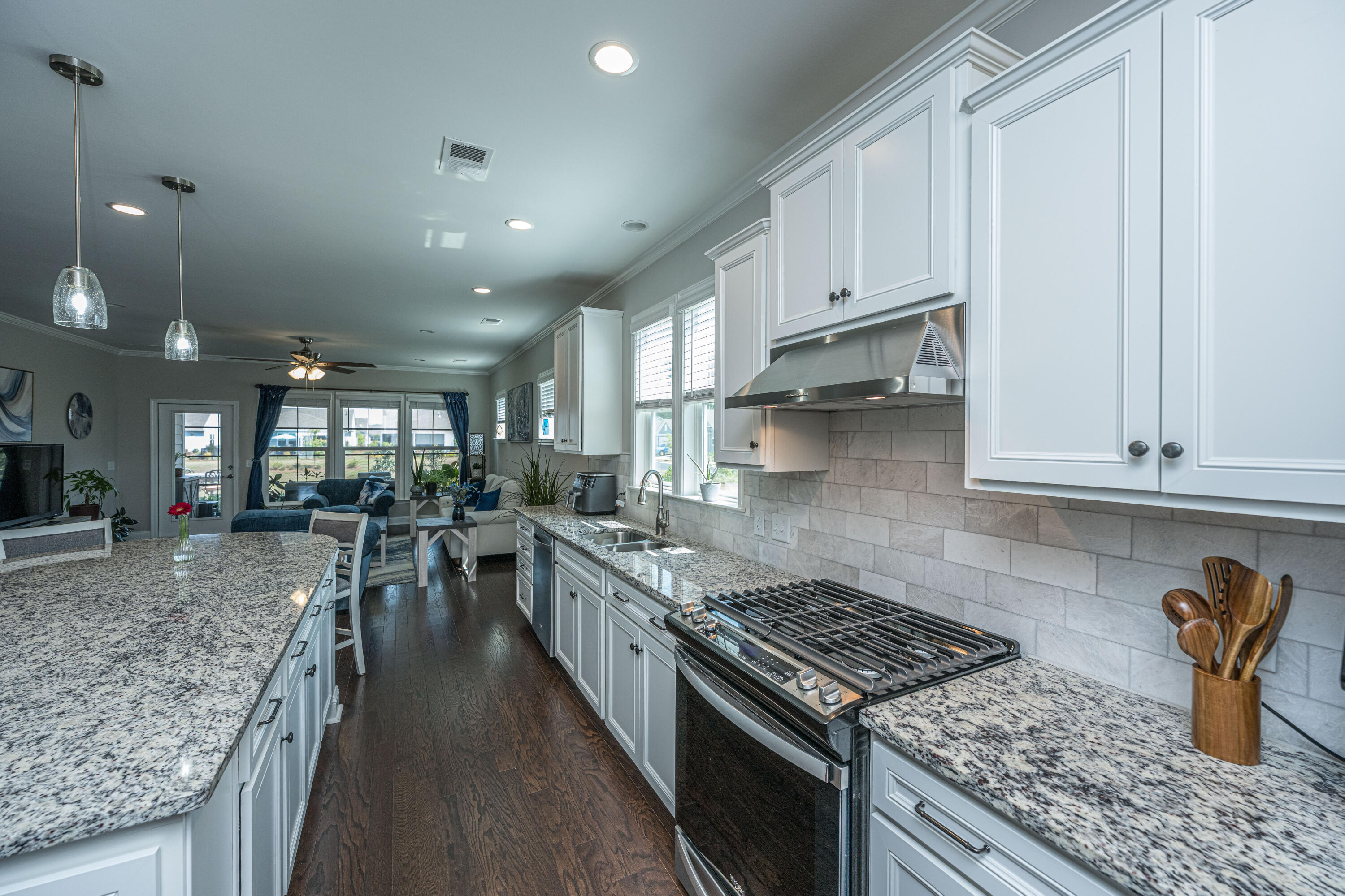 241 Garden Gate Way Summerville, SC 29486 - Photo 11 of 70