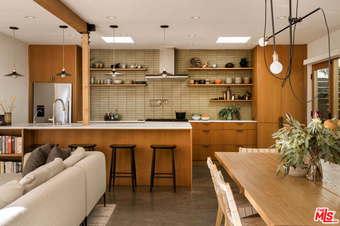 1449 Elevado Street Los Angeles, CA 90026 - Photo 3 of 33 Gallery Image 3