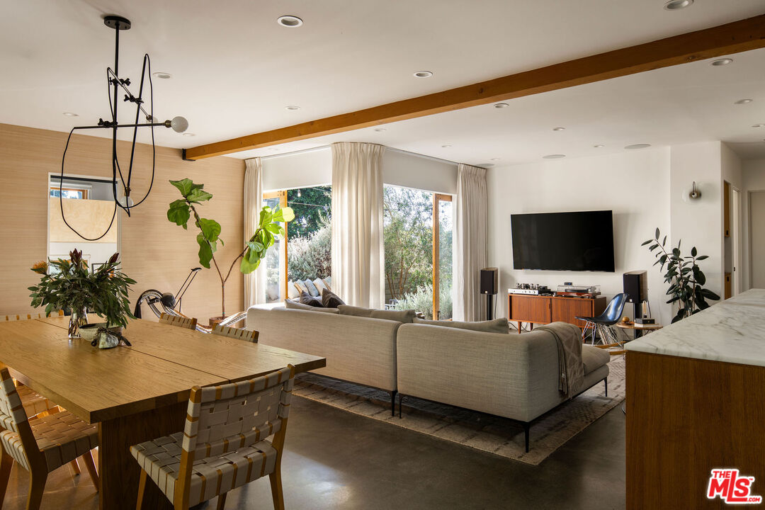 1449 Elevado Street Los Angeles, CA 90026 - Photo 7 of 33 Gallery Image 7