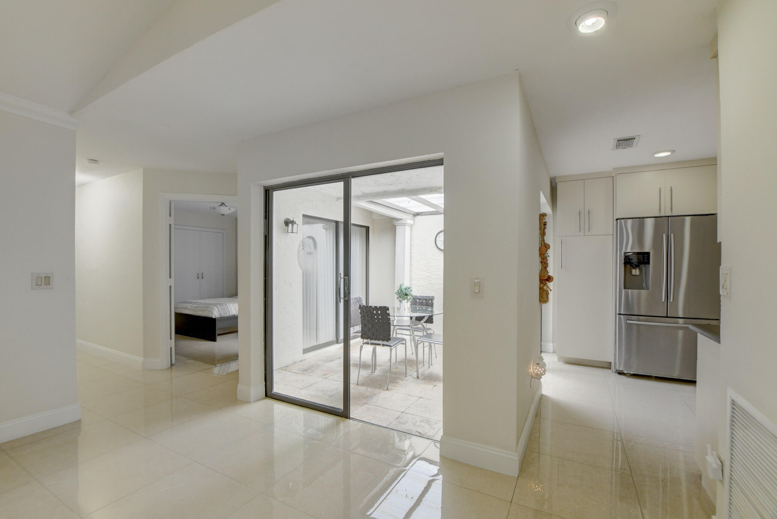 9103 Southwest 20th Street, Unit D Boca Raton, FL 33428 - Photo 13 of 53 28_ebf_2106_07_08_09_10
