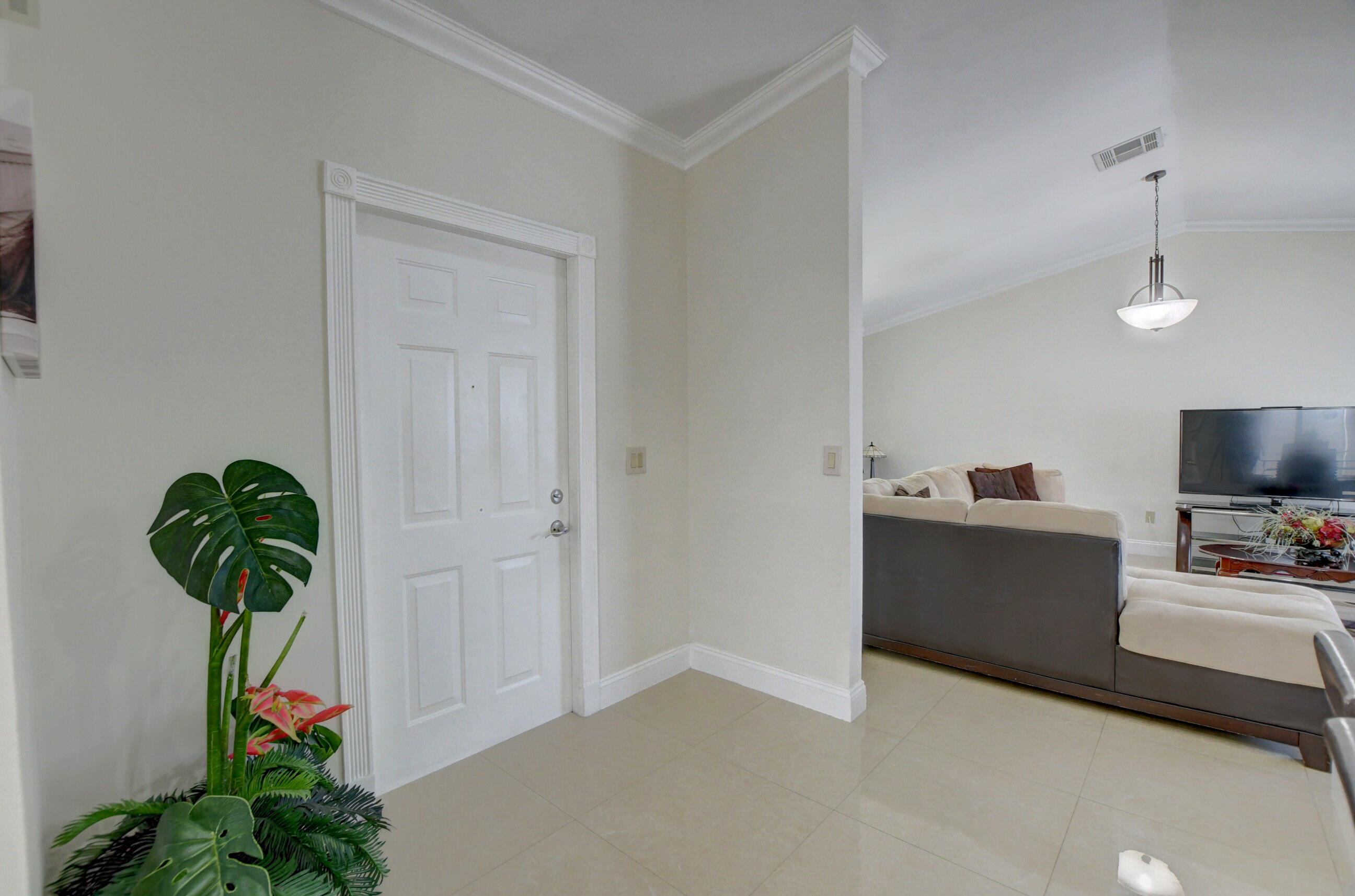 9103 Southwest 20th Street, Unit D Boca Raton, FL 33428 - Photo 4 of 53 19_ebf_2061_2_3_4_5