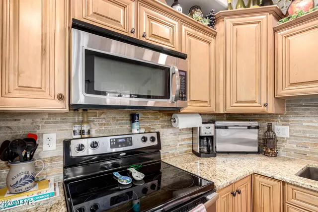 $350,500 | 500 North Roosevelt Avenue, Unit 26, Chandler, AZ 85226