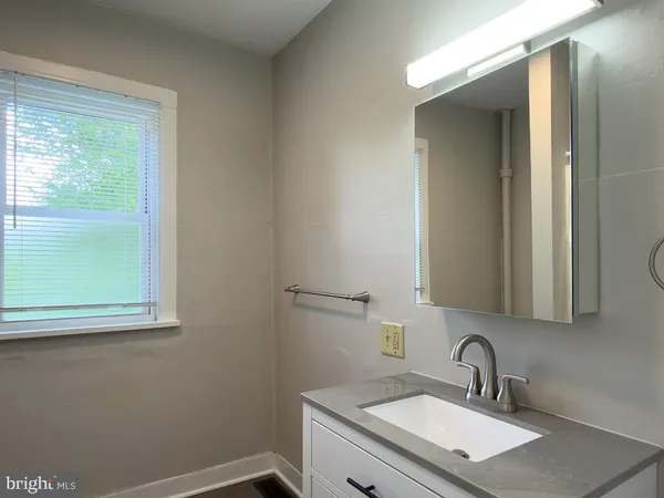 $1,575 | 127 North Prince Street, Unit 129, Millersville, PA 17551