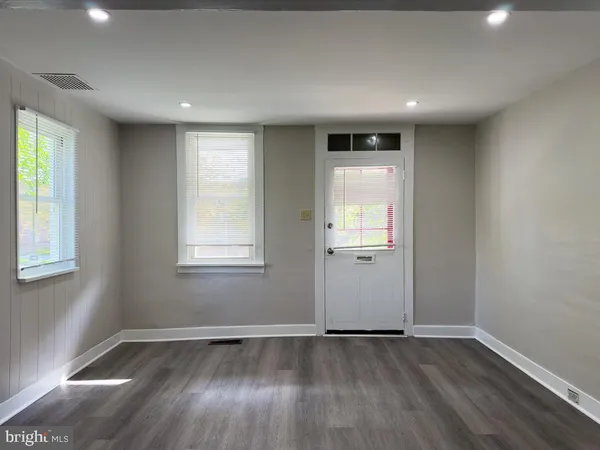 $1,575 | 127 North Prince Street, Unit 129, Millersville, PA 17551