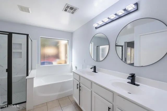 $410,000 | 1422 South 230th Avenue, Buckeye, AZ 85326