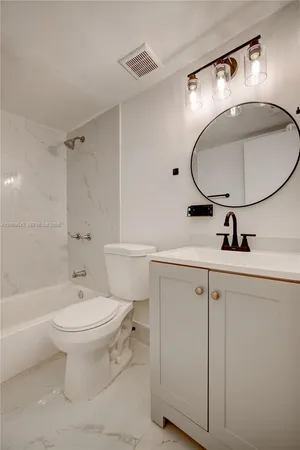 $1,750 | 1740 Funston Street, Unit 3, Hollywood, FL 33020