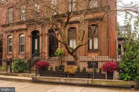 $1,345,000 | 2006 West Girard Avenue, Unit 1A, Philadelphia, PA 19130