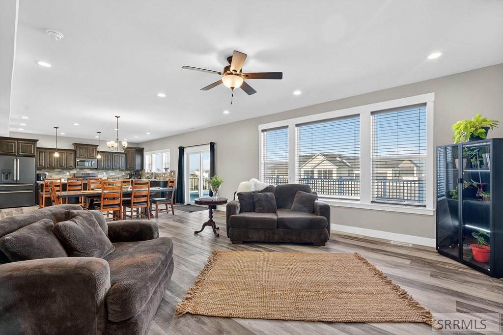 14946 Hamilton Lane Pocatello, ID 83202 - Photo 5 of 53