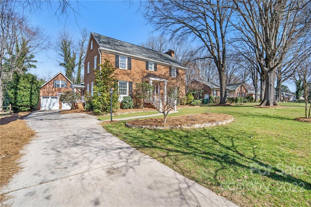 1520 Paddock Circle Charlotte, NC 28209 - Photo 3 of 39 a view of a house with a yard