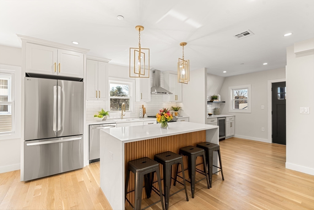 12 Marion Road, Unit 3 Belmont, MA 02478 - Photo 7 of 28 Gallery Image 7