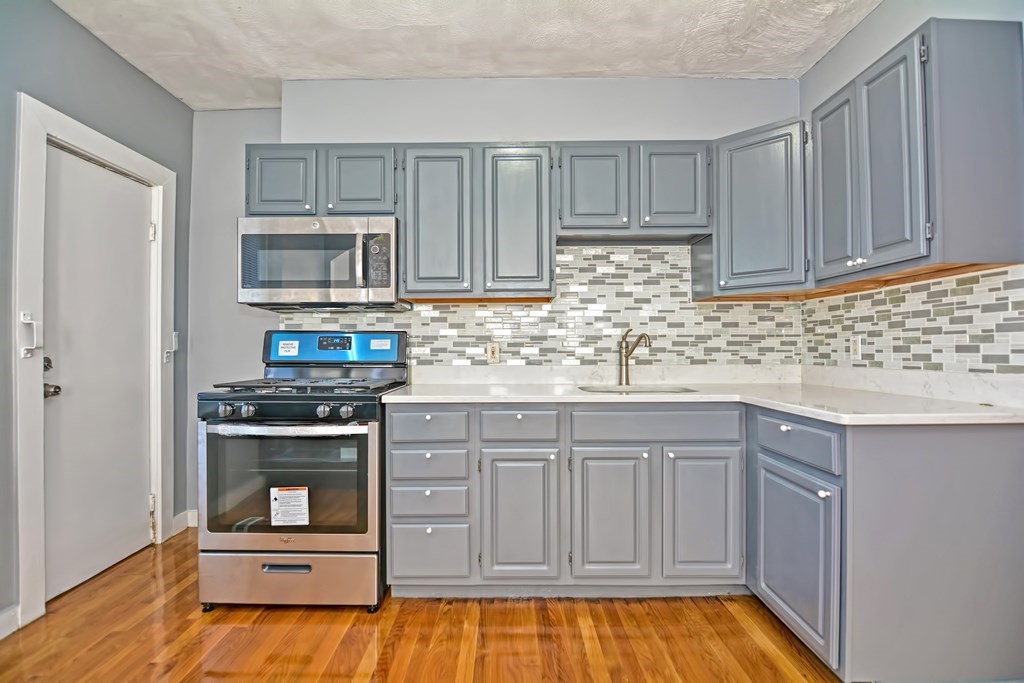 6 Edwin Street, Unit 1 Boston, MA 02124 - Photo 13 of 27 Gallery Image 13