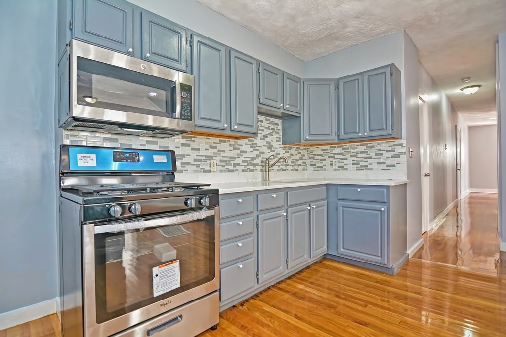 6 Edwin Street, Unit 1 Boston, MA 02124 - Photo 16 of 27 Gallery Image 16