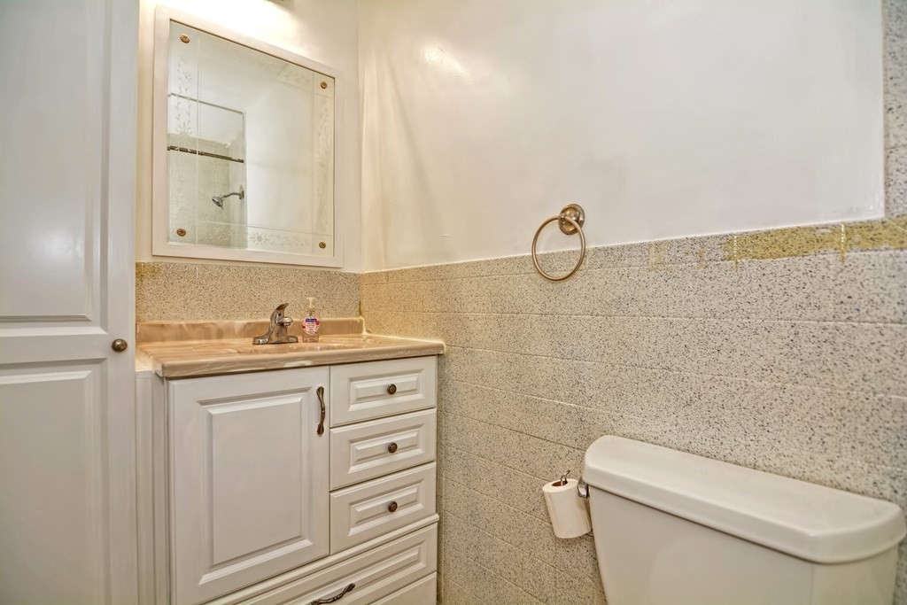 6 Edwin Street, Unit 1 Boston, MA 02124 - Photo 18 of 27 Gallery Image 18