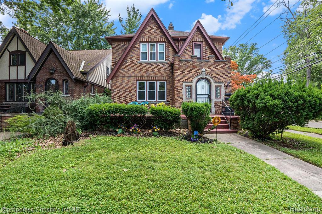 5115 Yorkshire Road Detroit, MI 48224 - Photo 1 of 16