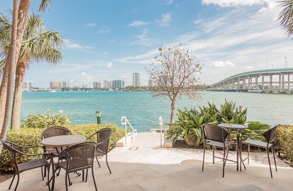 2640 Lake Shore Drive, Unit 115 Riviera Beach, FL 33404 - Photo 8 of 18 091A9477
