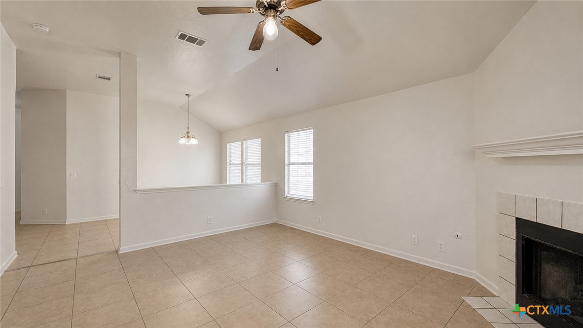104 Evergreen Circle Georgetown, TX 78626 - Photo 7 of 18