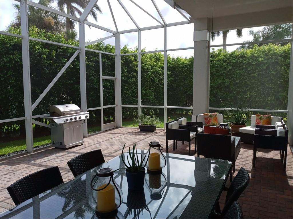 19525 Dinner Key Drive Boca Raton, FL 33498 - Photo 24 of 27 Photo 24