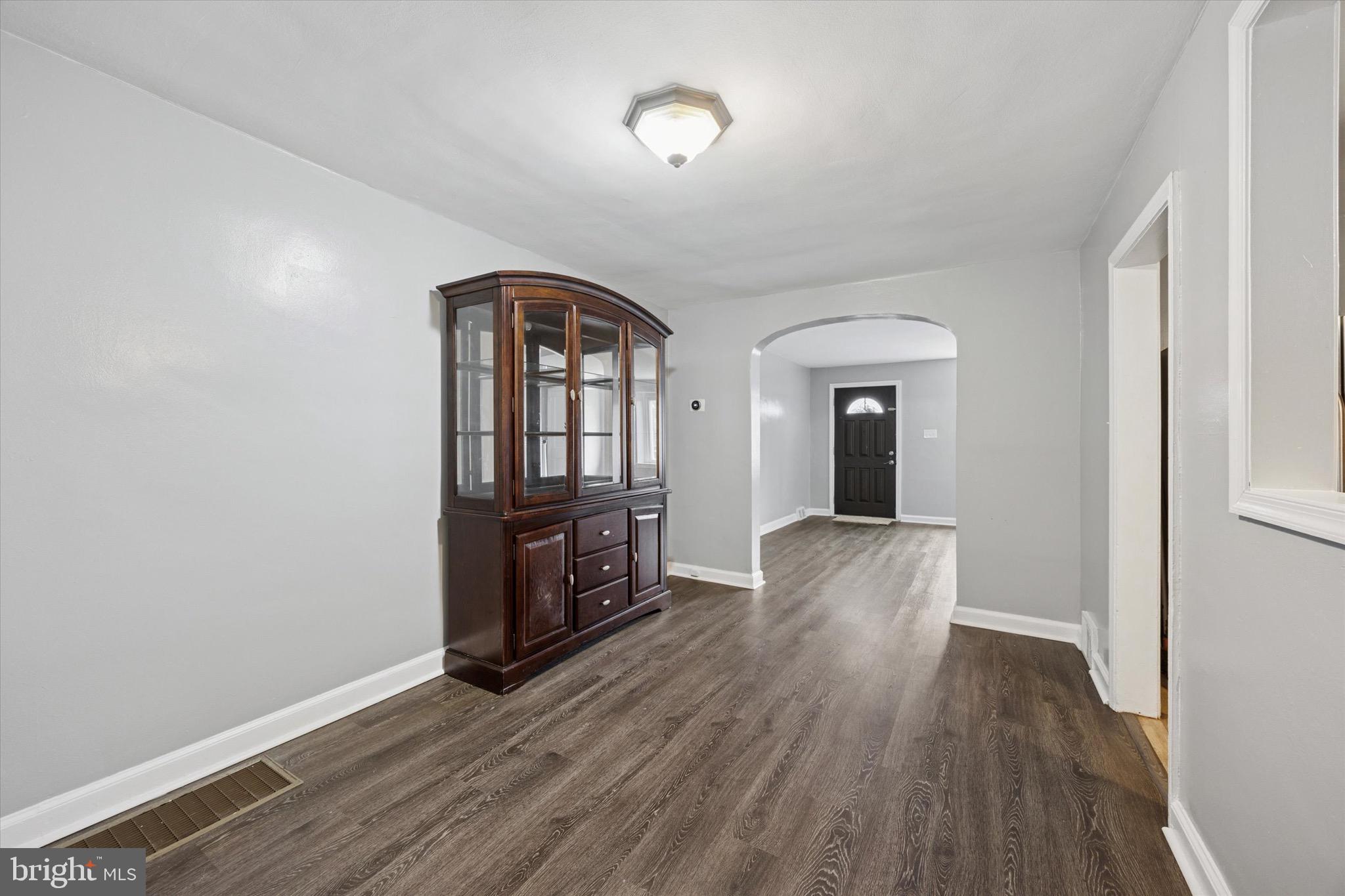 3951 Stratford Road Drexel Hill, PA 19026 - Photo 6 of 17 Dining Room