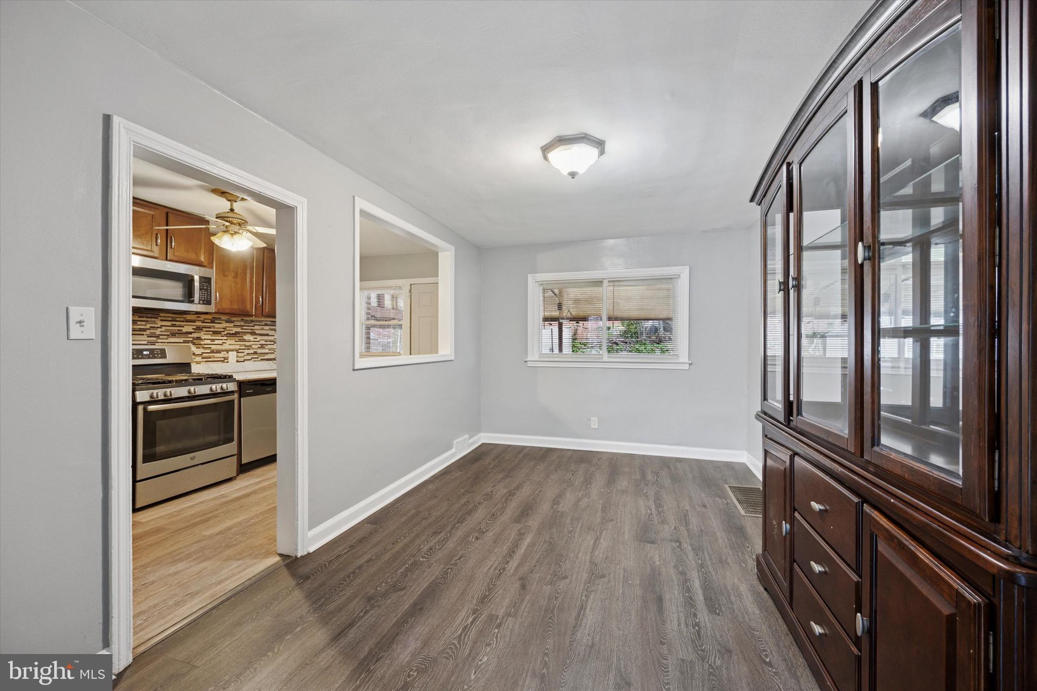 3951 Stratford Road Drexel Hill, PA 19026 - Photo 7 of 17 Dining Room