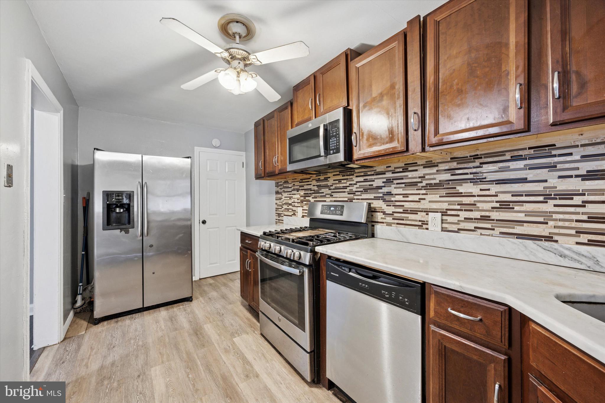 3951 Stratford Road Drexel Hill, PA 19026 - Photo 8 of 17 Kitchen