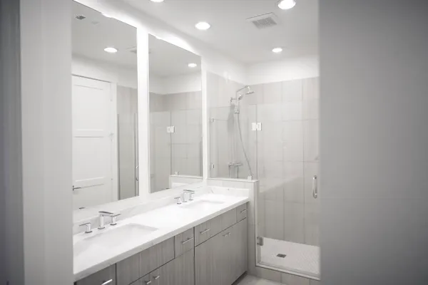 $2,400 | 264 Pullman Court, Round Rock, TX 78664