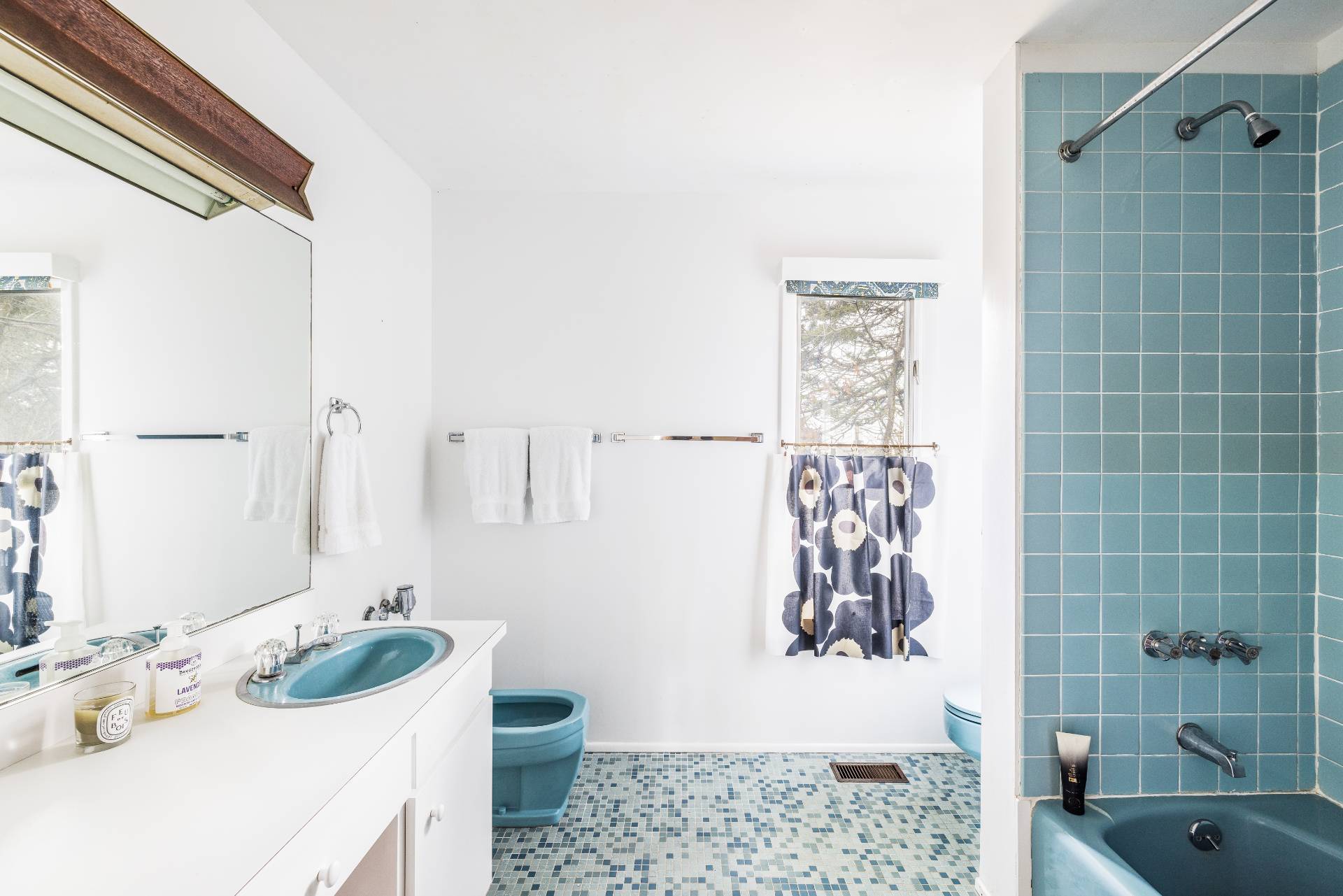 291 Three Mile Harbor Road East Hampton, NY 11937 - Photo 12 of 17 a bathroom with a sink toilet and shower