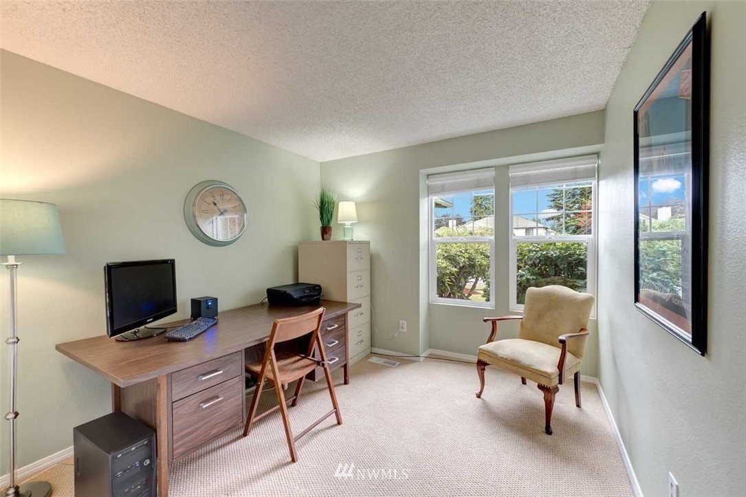 115 Union Court Northeast Renton, WA 98059 - Photo 20 of 25