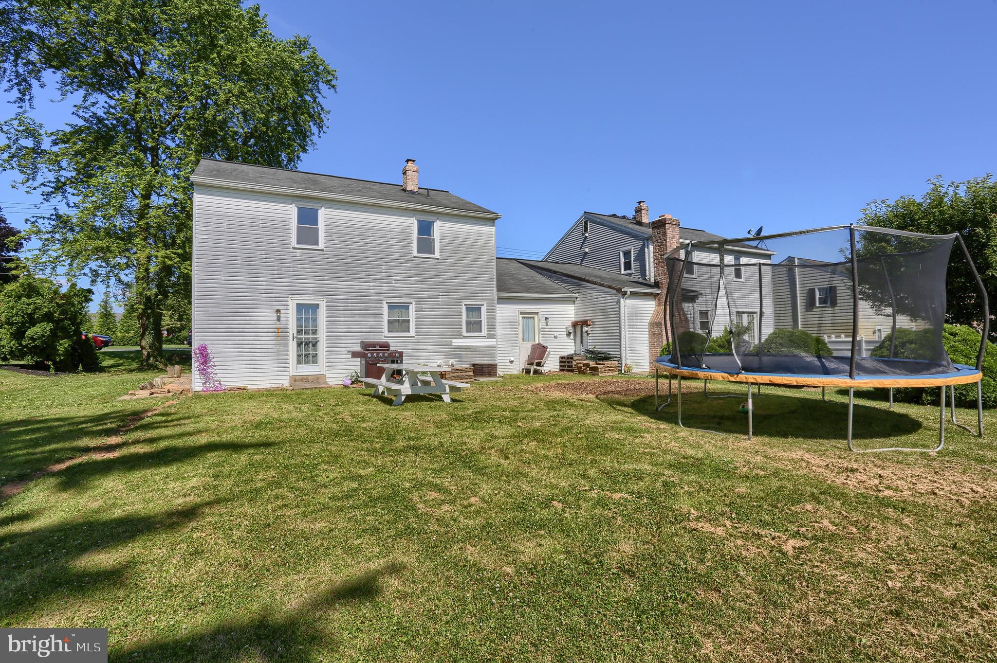 891 Hornig Road Lancaster, PA 17601 - Photo 6 of 28 Gallery Image 6