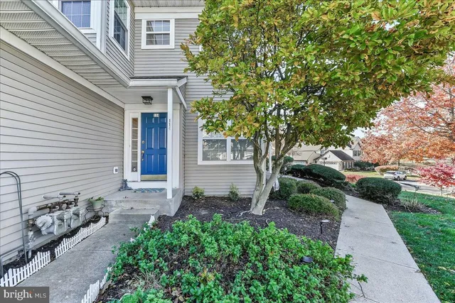 $439,000 | 114 Stewarts Court, Unit 407, Phoenixville, PA 19460