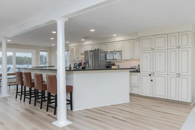 $1,900,000 | 67-69 Conleys Grove Road, Derry, NH 03038