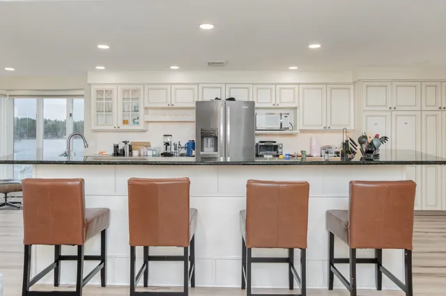 $1,900,000 | 67-69 Conleys Grove Road, Derry, NH 03038