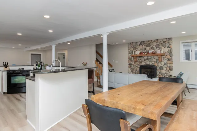 $1,900,000 | 67-69 Conleys Grove Road, Derry, NH 03038