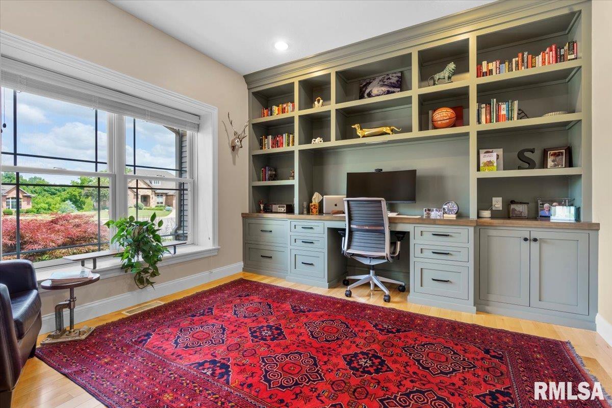 2600 Old Bachelor Trail Springfield, IL 62711 - Photo 33 of 48