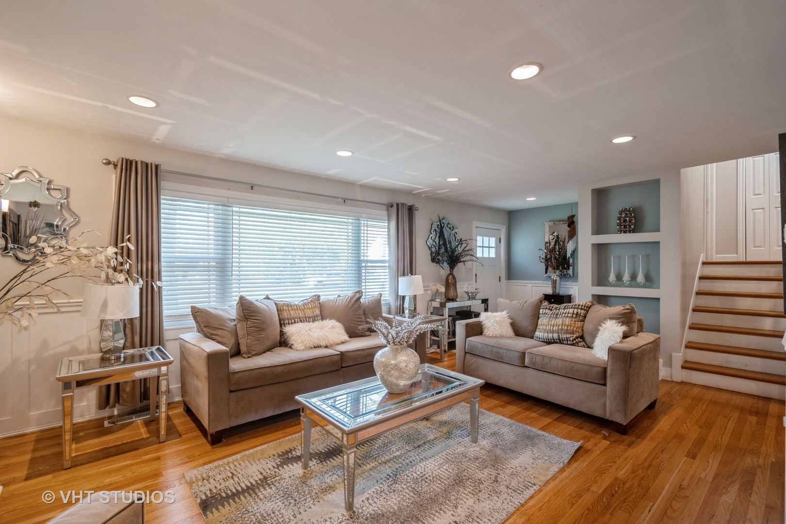 18327 Aberdeen Street Homewood, IL 60430 - Photo 4 of 25