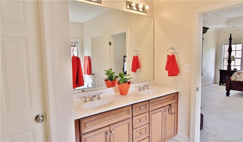 7900 Rousham Court Waxhaw, NC 28173 - Photo 13 of 24